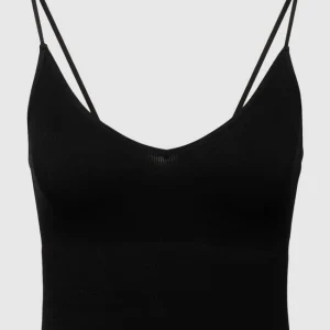 REVIEW Crop Top In Ripp-Optik – Schwarz 9