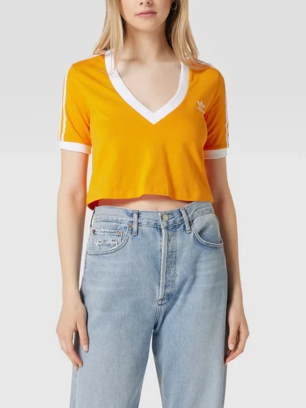 Adidas Originals Crop T-Shirt Mit V-Ausschnitt – Orange 5