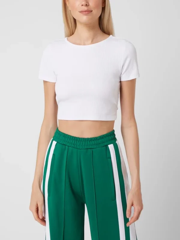 EDITED Crop Top Mit Schnürung Modell ‘Anke’ – Weiß 5