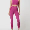 PUMA PERFORMANCE Tight Fit Crop Top Mit Stretch-Anteil – Pink 17