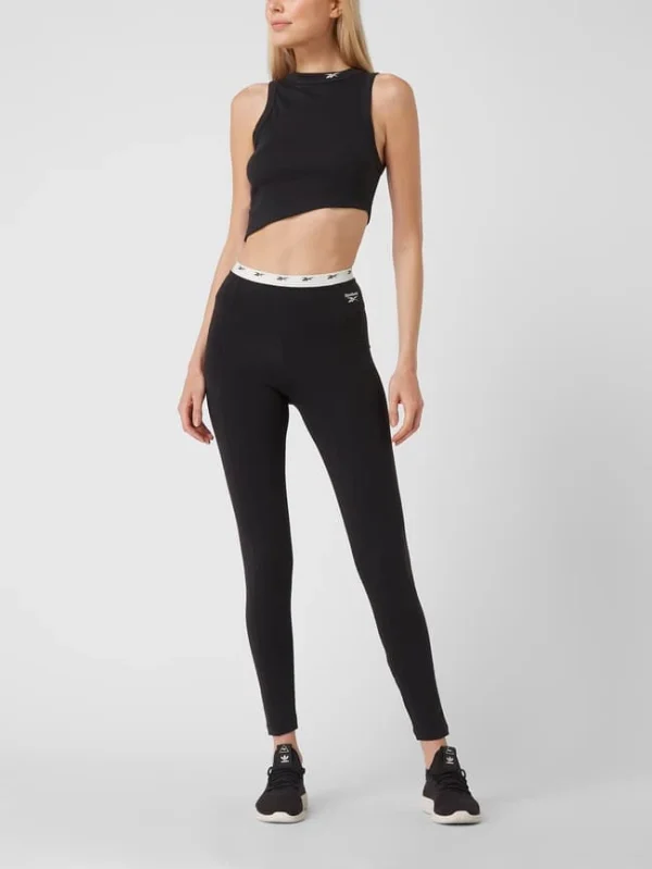 Reebok Active Crop Top Mit Logo – Schwarz 1